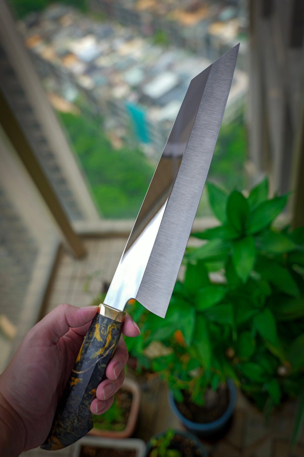 ZEN K-Tip Gyuto – Mirror Finish, Double Hollow Grind, Stainless Powder Steel